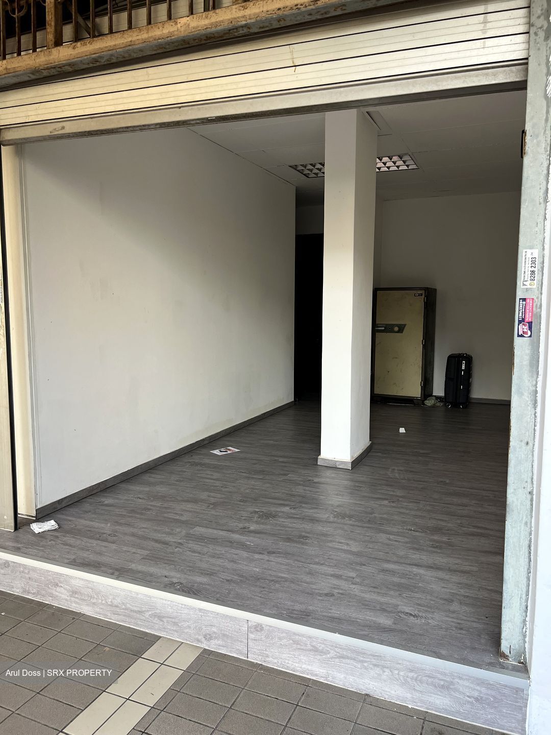 Race Course Road (D8), Shop House #559307781